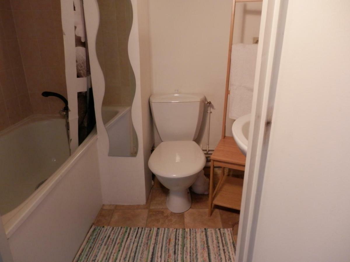 Couette Et Cafe Cyrano Apartment Bergerac Luaran gambar