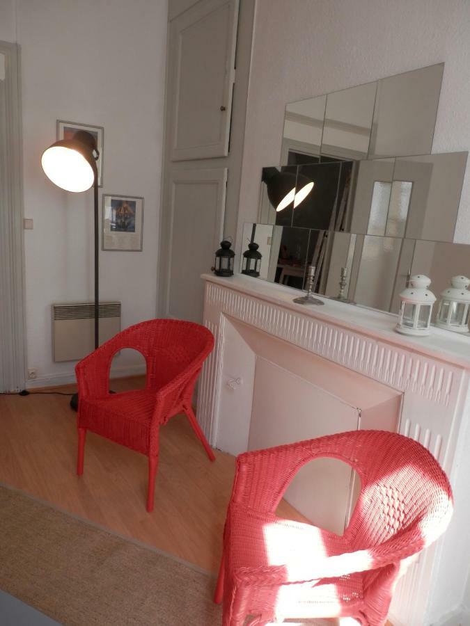 Couette Et Cafe Cyrano Apartment Bergerac Luaran gambar