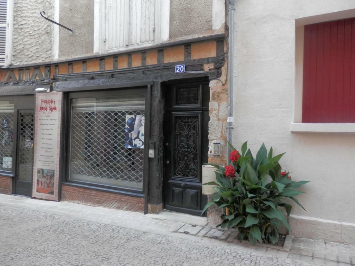 Couette Et Cafe Cyrano Apartment Bergerac Luaran gambar